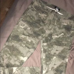 Camouflage jeans pants urban outfitters